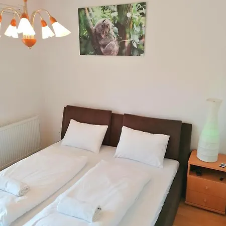 Golden Apartman *
