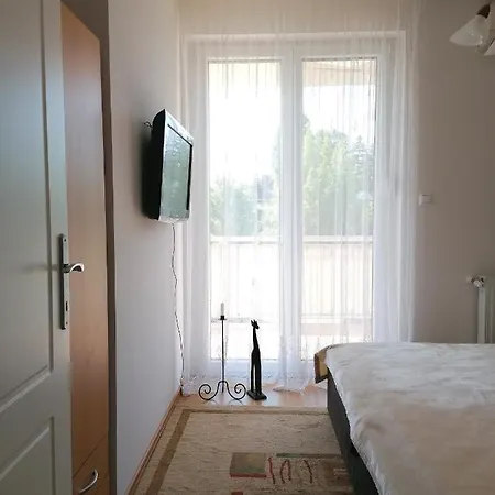 Golden Apartman Апартаменты